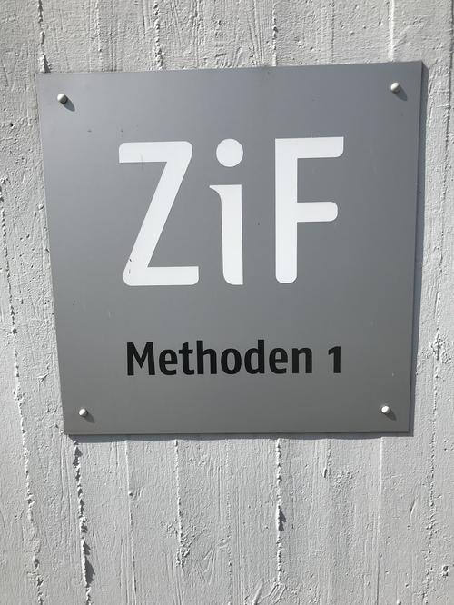 Bielefeld ZiF Logo